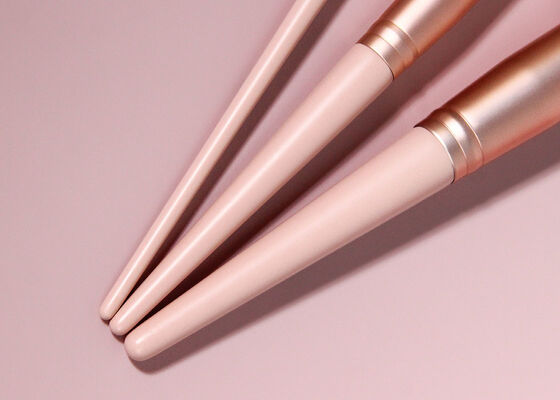 Vonira Beauty Bronzer Fan Brush Powder Brush With Luxury Faux Goat Hair Function Taklon PBT Synthetic Hair