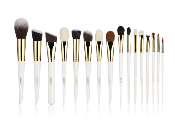 El maquillaje del estudio 16pcs del artesano de Vonira cepilla las manijas de madera de Kit With Gold Copper Ferrule